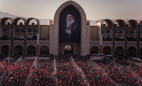 Erudito, revolucionario, estadista, líder: ¿Cómo el Imam Jamenei moldeó el rumbo del Irán moderno?