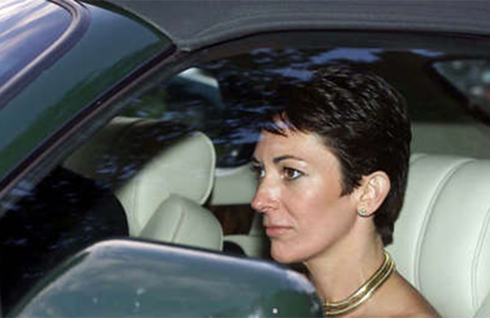 Caso Epstein y sus ramificaciones. Ghislaine Maxwell recibió inmunidad antes de sus recientes interrogatorios. Trump tienen un problema…