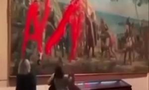 Dos sicarias de oligarcas yanquis vertieron pintura roja en el cuadro "Primer homenaje a Cristóbal Colón", que cuelga en el Museo Naval de Madrid