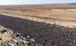 El asesinado hijo de Gaddafi, Saif al-Islam, fue enterrado en Bani Walid en medio de una multitud. Ma mano francesa detrás del atentado