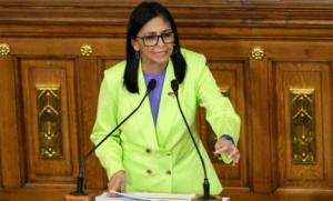 EE. UU. toma el control de los ingresos petroleros de Venezuela recibe la orden de transferir los pagos de combustible al Tesoro de EE. UU.