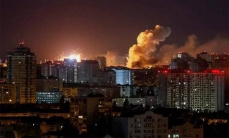 Rusia continúa bombardeando Ucrania. La destrucción del complejo militar industrial de Kiev empieza a ser irreversible