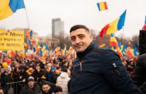El líder rumano, Simion, califica de 