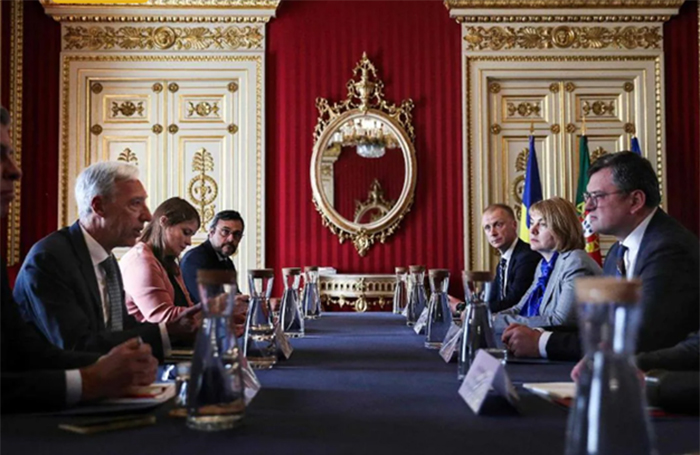 Captura de élite y autodestrucción europea: La arquitectura oculta de la hegemonía transatlántica