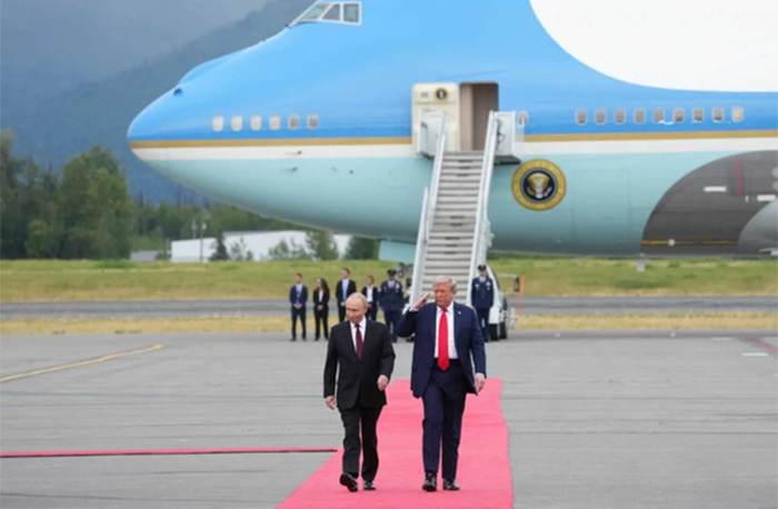 La cumbre Putin-Trump: un triunfo para Putin, un desastre para los neoconservadores. Análisis