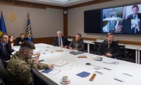 Zelensky y sus aliados siguen torpedeando a Trump: Si hablas contigo mismo, no es una conversación… La diplomacia fallida de Trump en Ucrania