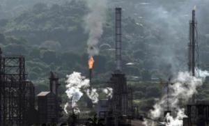 La banda de Mar A Lago y sus cómplices en Caracas: EEUU saquea el petróleo de Venezuela mientras los donantes de Trump se llevan su parte
